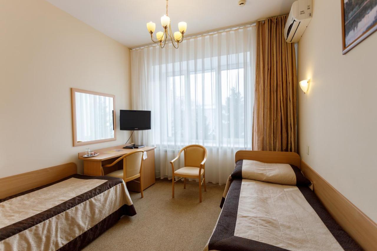 Hotel Atal Cheboksary Ngoại thất bức ảnh