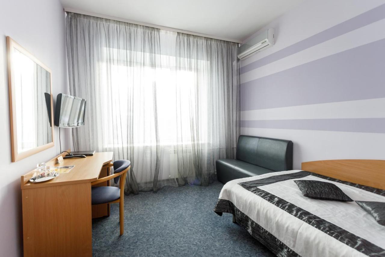 Hotel Atal Cheboksary Ngoại thất bức ảnh