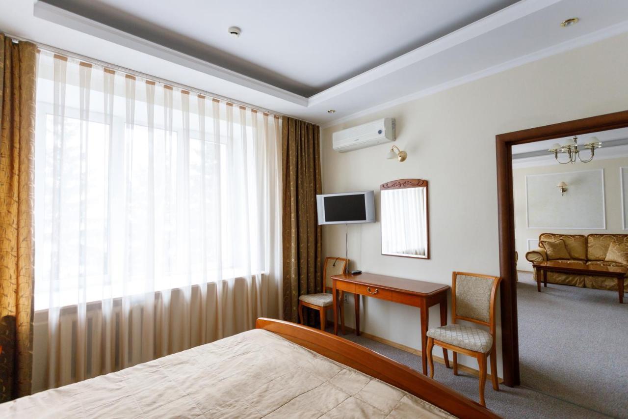 Hotel Atal Cheboksary Ngoại thất bức ảnh